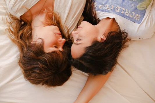 Bi Girl’s Guide to Flirting